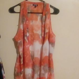 Apt 9 floral print sleeveless blouse/tunic/vest Size M